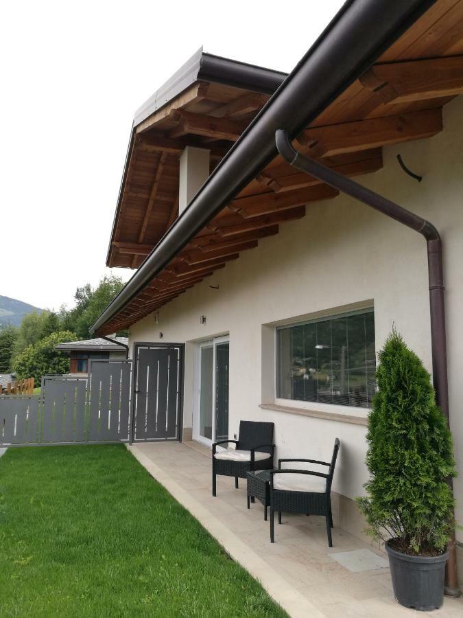 A&G Apartment Aosta - Elegante Casa 100 Mq Su Due Piani Con Wi-Fi-Giardino-Parcheggio Buitenkant foto