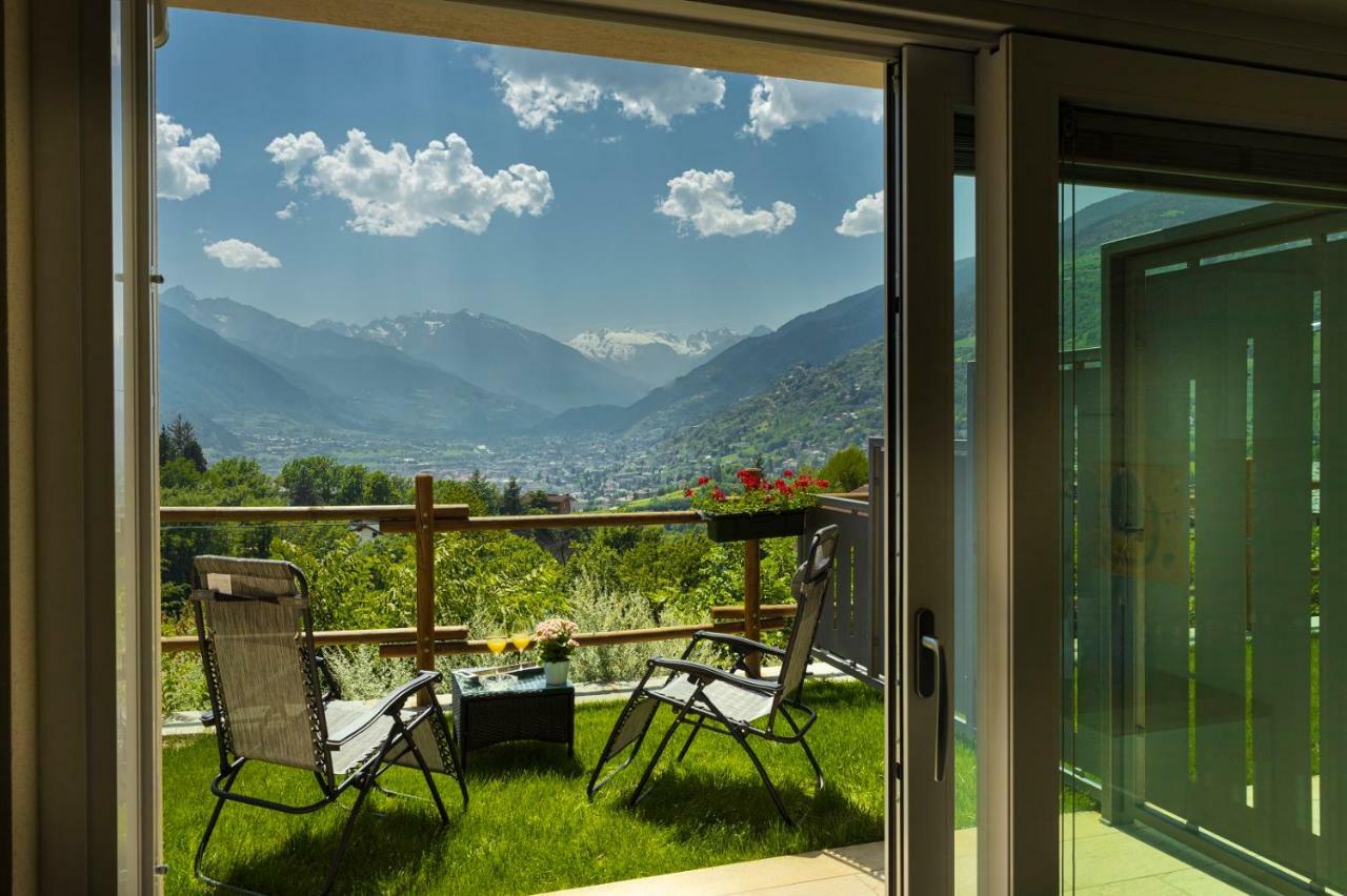 A&G Apartment Aosta - Elegante Casa 100 Mq Su Due Piani Con Wi-Fi-Giardino-Parcheggio Buitenkant foto